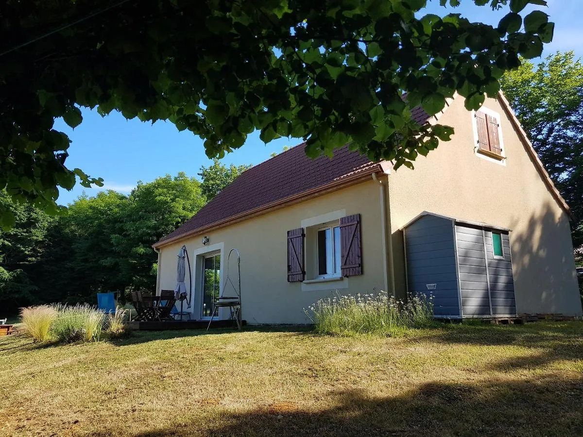 Charmante Maison Entre Lot & Dordogne Avec Piscine Privee Payrac 0*,
