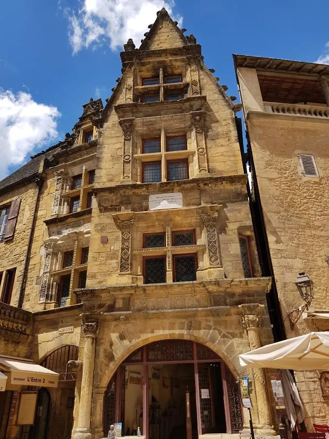 Charmante Maison Entre Lot & Dordogne Avec Piscine Privee Payrac Casa de Férias